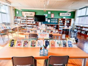 飯田市学校図書館（写真はシステム導入前）