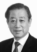 吉田 晋 会長