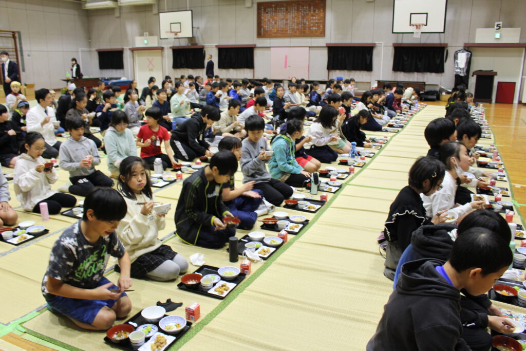 和食給食を味わう